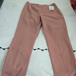 Perserico size 42 EU or 6 US houndstooth pants New